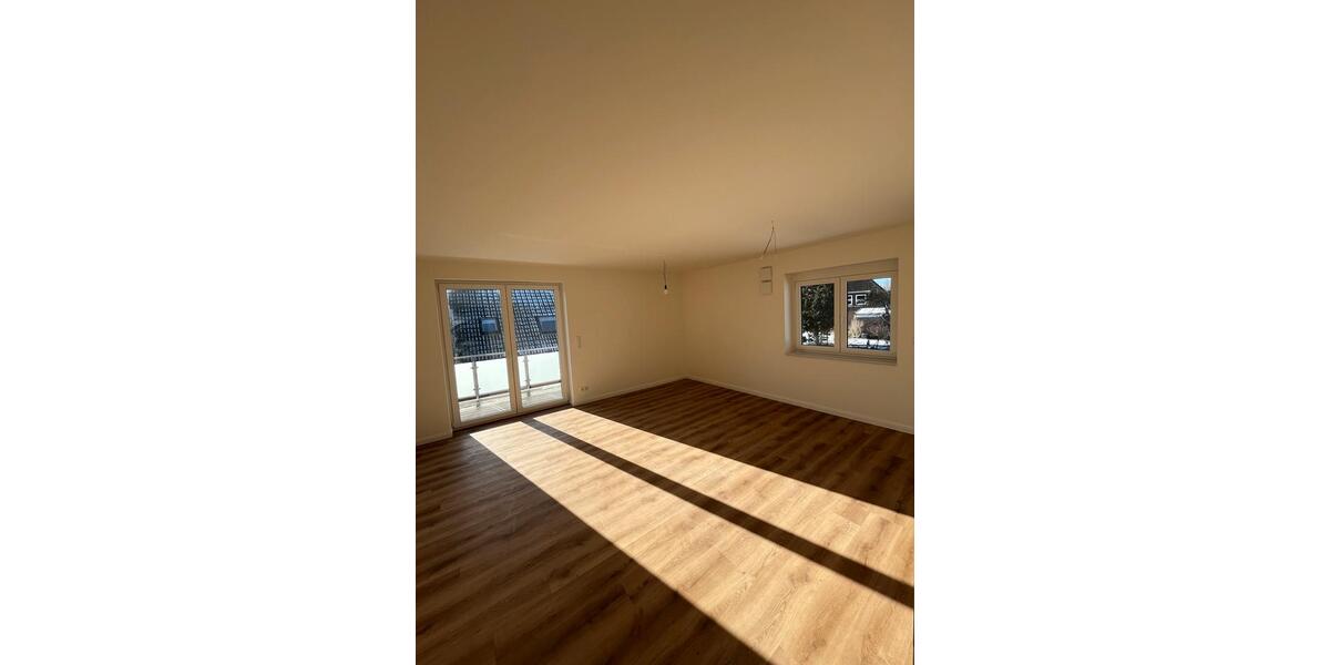 Etagenwohnung Weddingstedt - 3 Zimmer, 82 m&sup2;, 1.100&euro; | Angebot:25394070