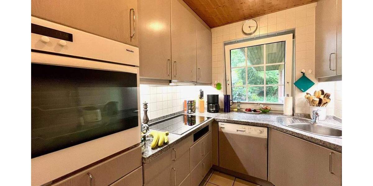 Einfamilienhaus Tating - 8 Zimmer, 289 m&sup2;, 749.000&euro; | Angebot:25672782