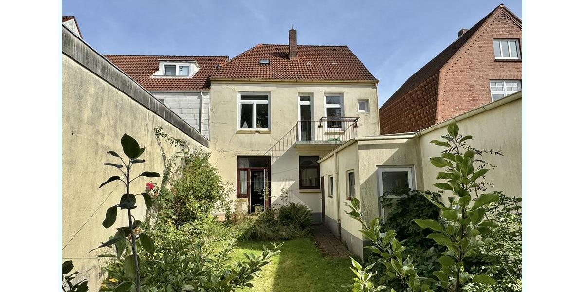 Mehrfamilienhaus, Wohnhaus Husum - 6 Zimmer, 150 m&sup2;, 199.000&euro; | Angebot:8976260