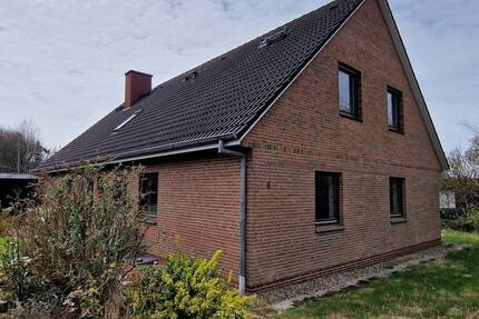 Haus Husum - 5 Zimmer, 143 m&sup2;, 290.000&euro; | Angebot:26617504