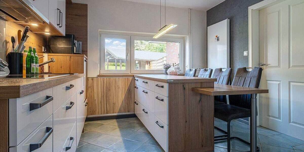 Mehrfamilienhaus, Wohnhaus Bordelum / Büttjebüll Büttjebüll - 8 Zimmer, 203 m&sup2;, 549.000&euro; | Angebot:25661136