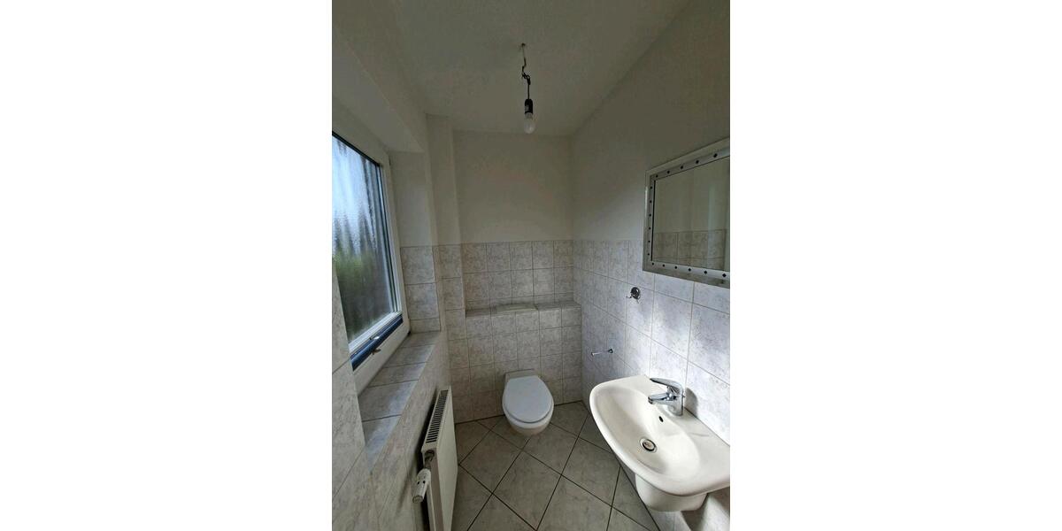 Einfamilienhaus Lunden - 4 Zimmer, 134 m&sup2;, 1.250&euro; | Angebot:26702893