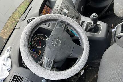 Opel Zafira 250.000 km 1.200 &euro; Tönning 25832