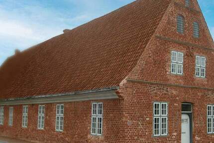 Haus Tönning - 7 Zimmer, 138 m&sup2;, 285.000&euro; | Angebot:25719236