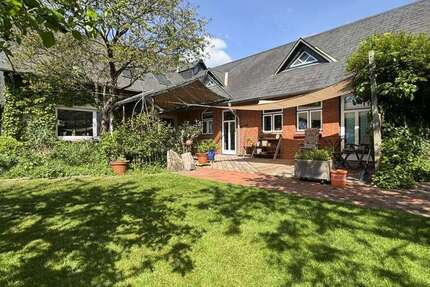 Haus Süderhackstedt - 9 Zimmer, 309 m&sup2;, 599.000&euro; | Angebot:23125335