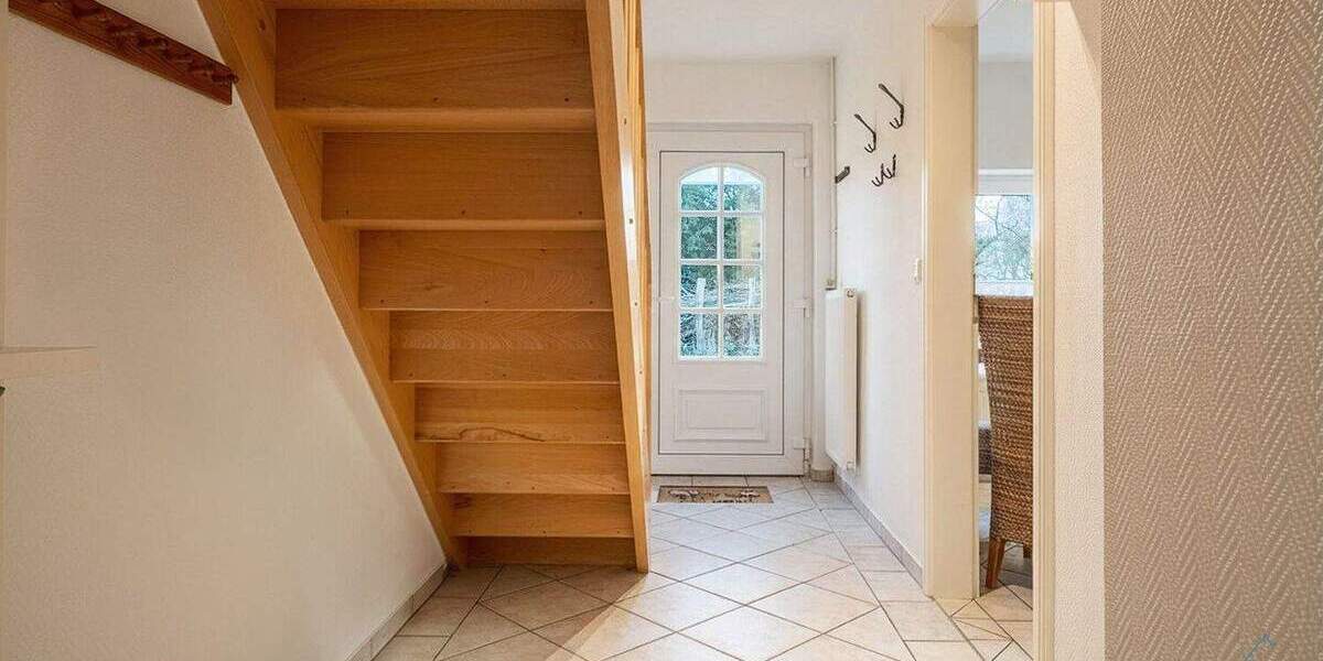 Mehrfamilienhaus, Wohnhaus Bordelum / Büttjebüll Büttjebüll - 8 Zimmer, 203 m&sup2;, 549.000&euro; | Angebot:25661136