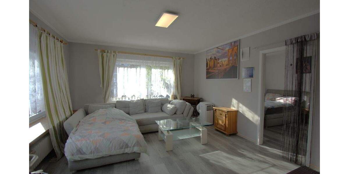 Einfamilienhaus Lunden - 6 Zimmer, 145 m&sup2;, 169.000&euro; | Angebot:25687158