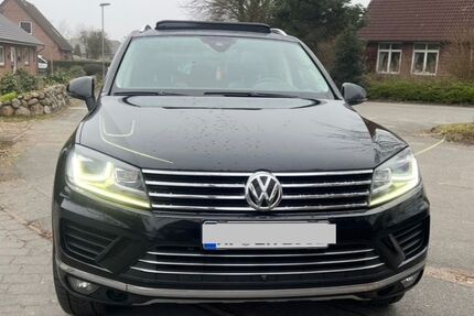 VW Touareg 226.000 km 15.399 &euro; Viöl 25884
