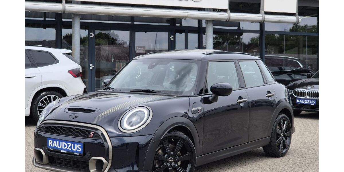 Mini Cooper 67.900 km 24.990 &euro; Husum 25813