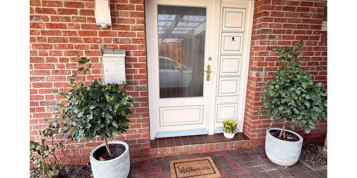 Einfamilienhaus Schwabstedt - 5 Zimmer, 133 m&sup2;, 220.000&euro; | Angebot:25768116