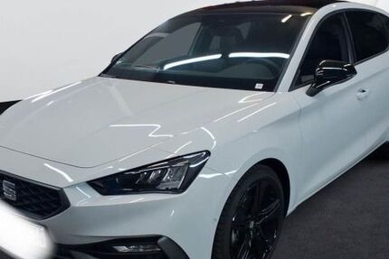 Seat Leon 7.140 km 29.790 &euro; Husum 25813