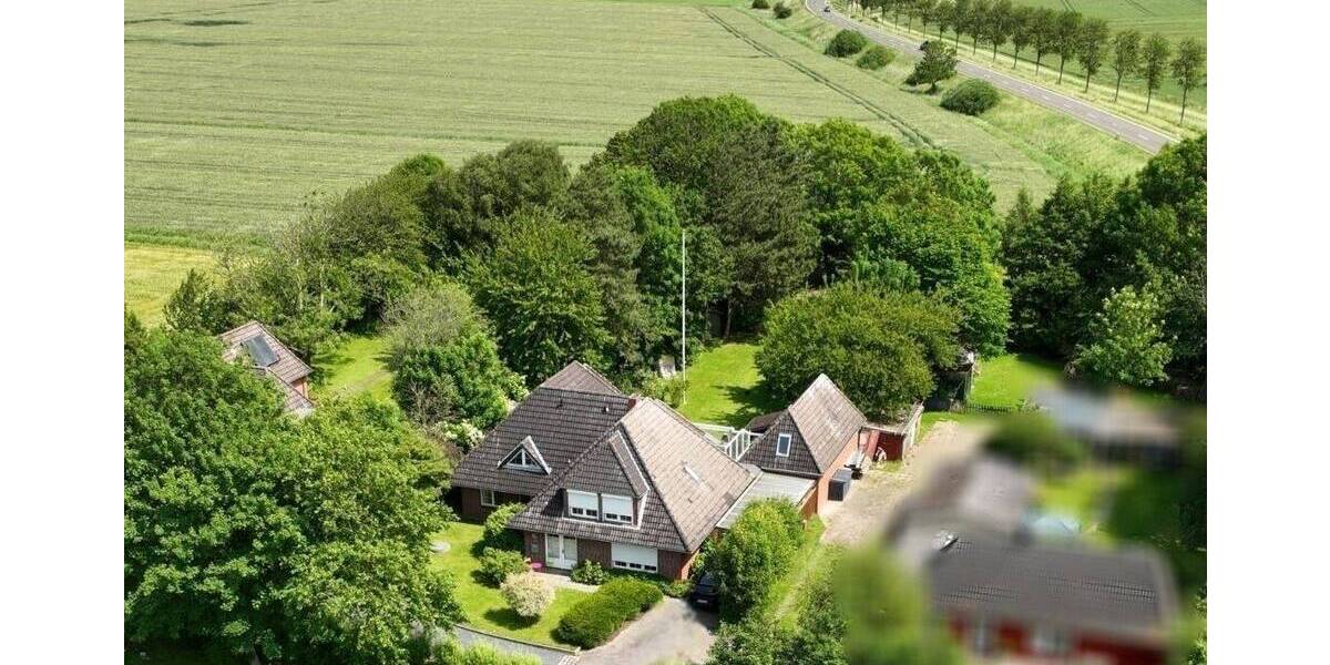 Einfamilienhaus Tating - 8 Zimmer, 289 m&sup2;, 749.000&euro; | Angebot:25672782