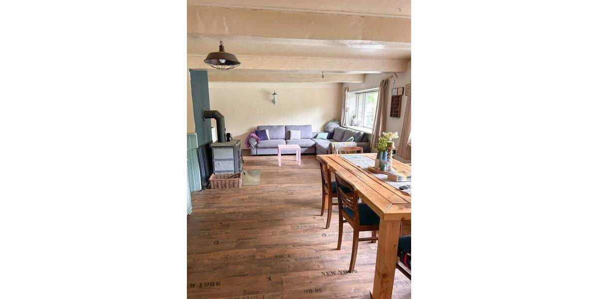 Doppelhaushälfte Langenhorn - 5 Zimmer, 182 m&sup2;, 189.000&euro; | Angebot:25797609