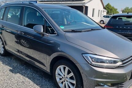 VW Touran 78.800 km 19.490 &euro; Husum 25813