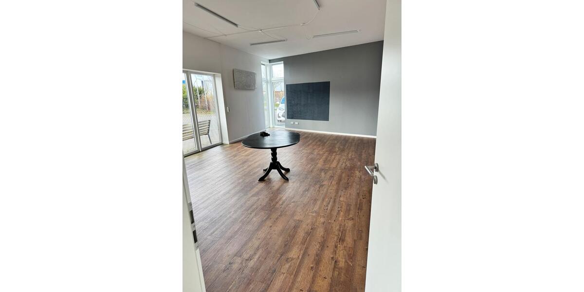 Gewerbeobjekt Husum - 1.440&euro; | Angebot:25658641