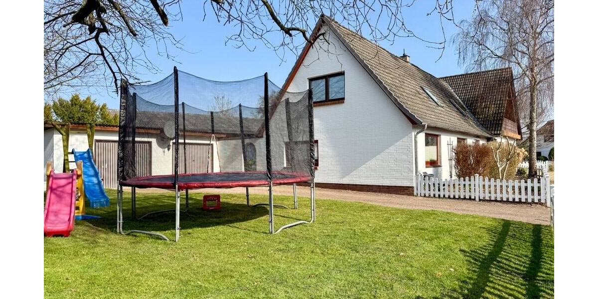 Mehrfamilienhaus, Wohnhaus Rantrum - 9 Zimmer, 242 m&sup2;, 319.000&euro; | Angebot:25984254