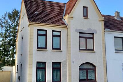 Haus Husum - 6 Zimmer, 150 m&sup2;, 199.000&euro; | Angebot:8976260