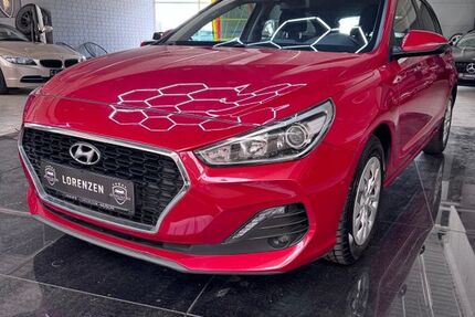 Hyundai i30 61.815 km 13.495 &euro; Husum 25813
