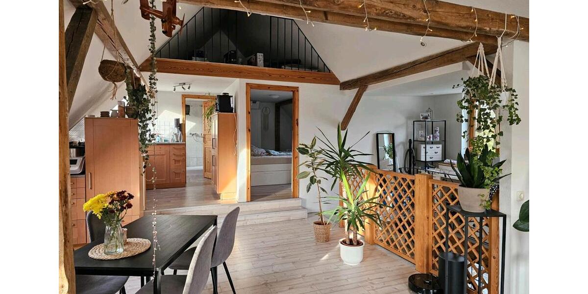 Dachgeschoßwohnung Linden - 2 Zimmer, 83 m&sup2;, 764&euro; | Angebot:25551928