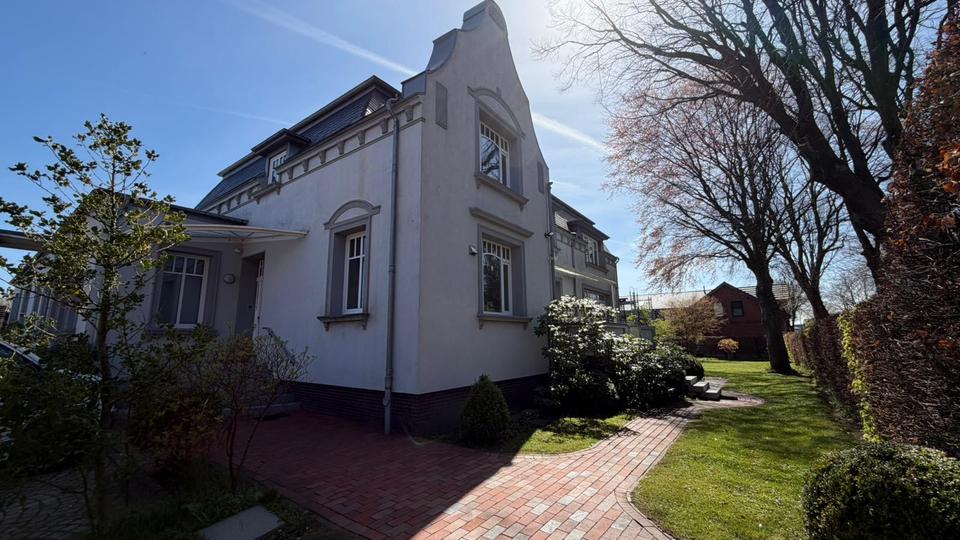 Dachgeschoßwohnung Bredstedt - 5 Zimmer, 131 m&sup2;, 1.090&euro; | Angebot:26335644