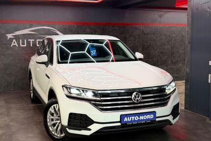 VW Touareg 179.134 km 27.990 &euro; Husum 25813