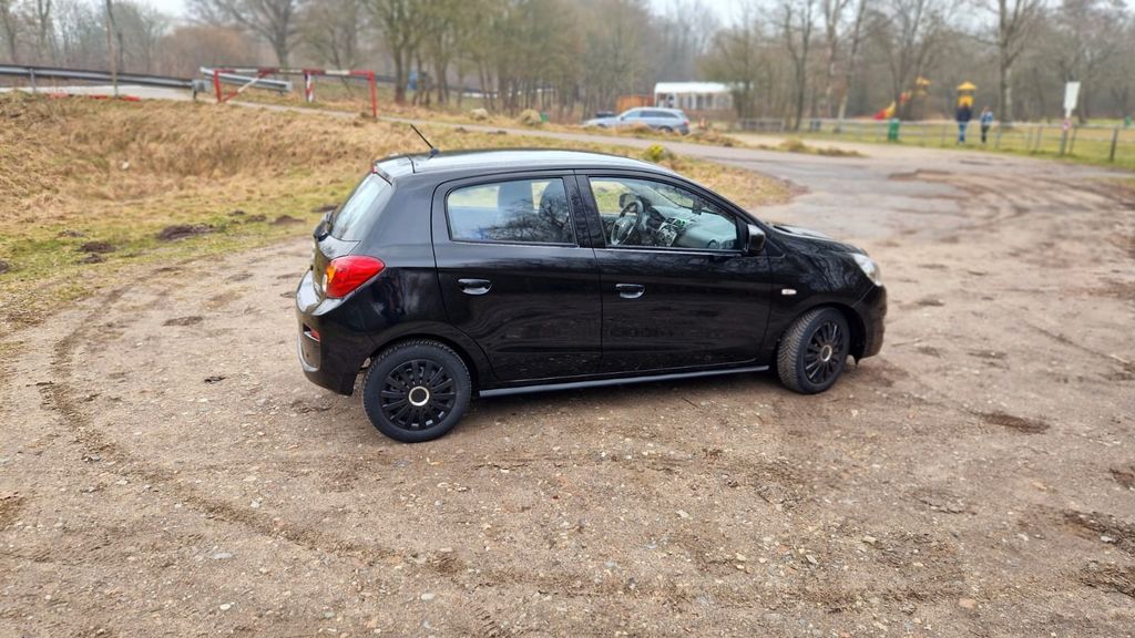 Mitsubishi Space Star 4.500 km 8.500 &euro; Lürschau 24850