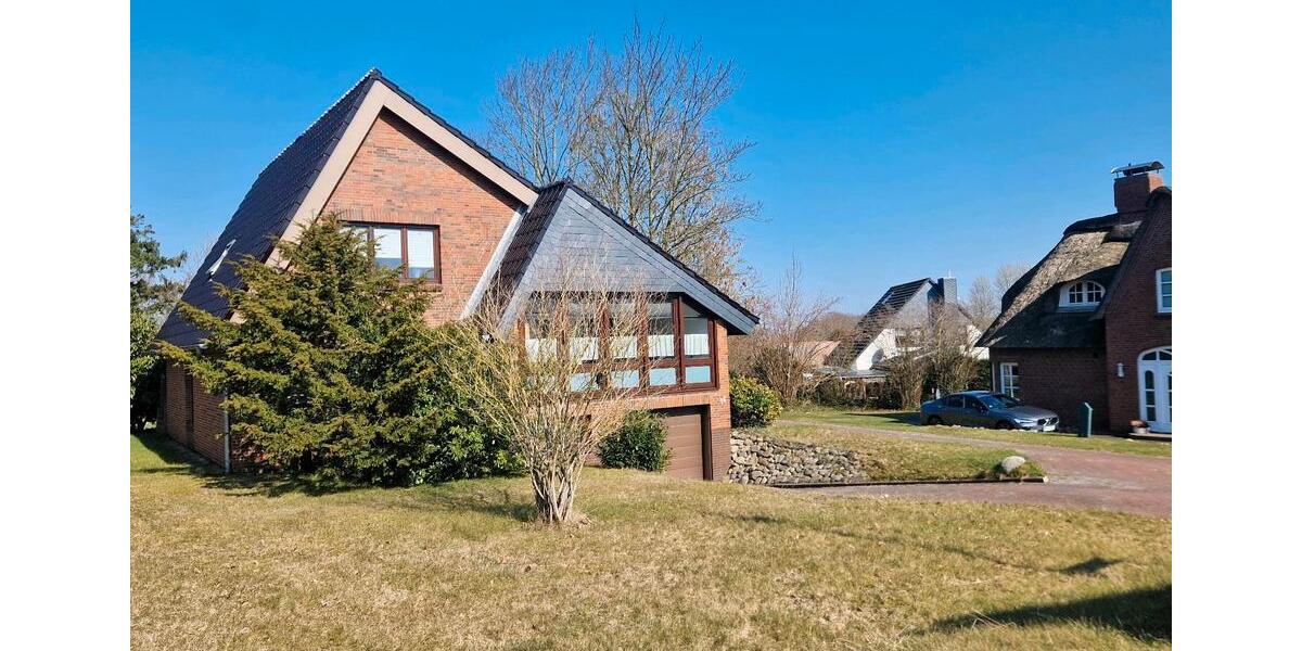 Einfamilienhaus Hennstedt - 8 Zimmer, 140 m&sup2;, 1.150&euro; | Angebot:25867495