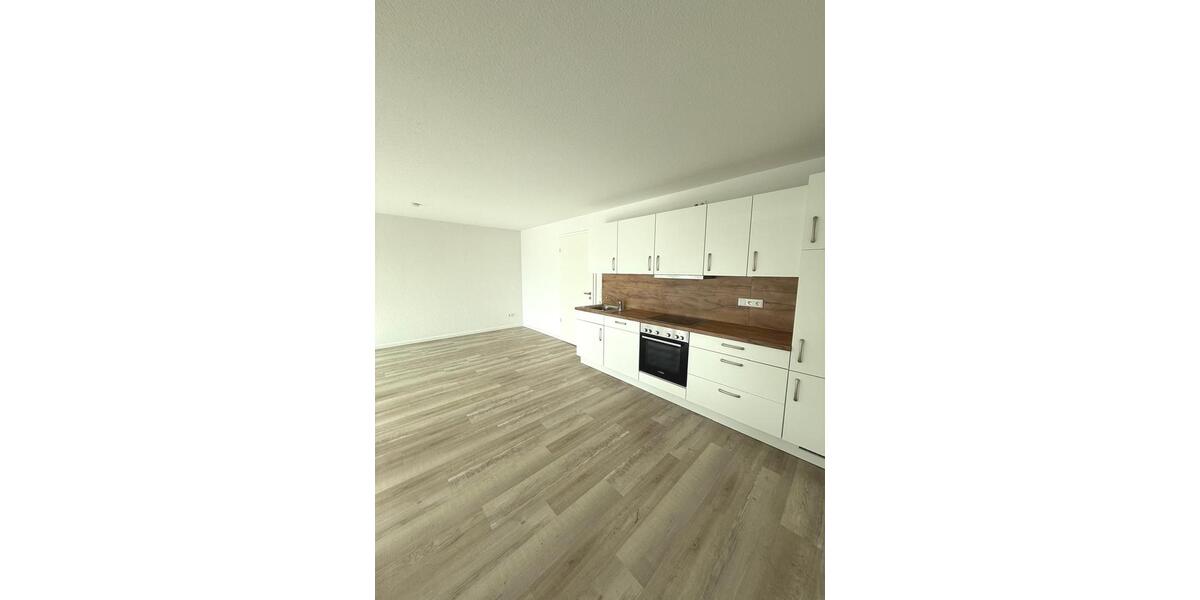Etagenwohnung Husum - 2 Zimmer, 76 m&sup2;, 980&euro; | Angebot:25959736