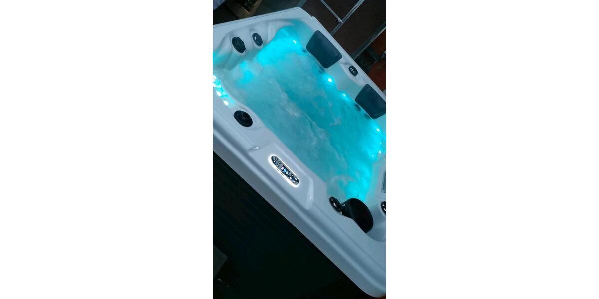 Bauernhaus, Landhaus Lunden - 10 Zimmer, 293 m&sup2;, 549.000&euro; | Angebot:23589132