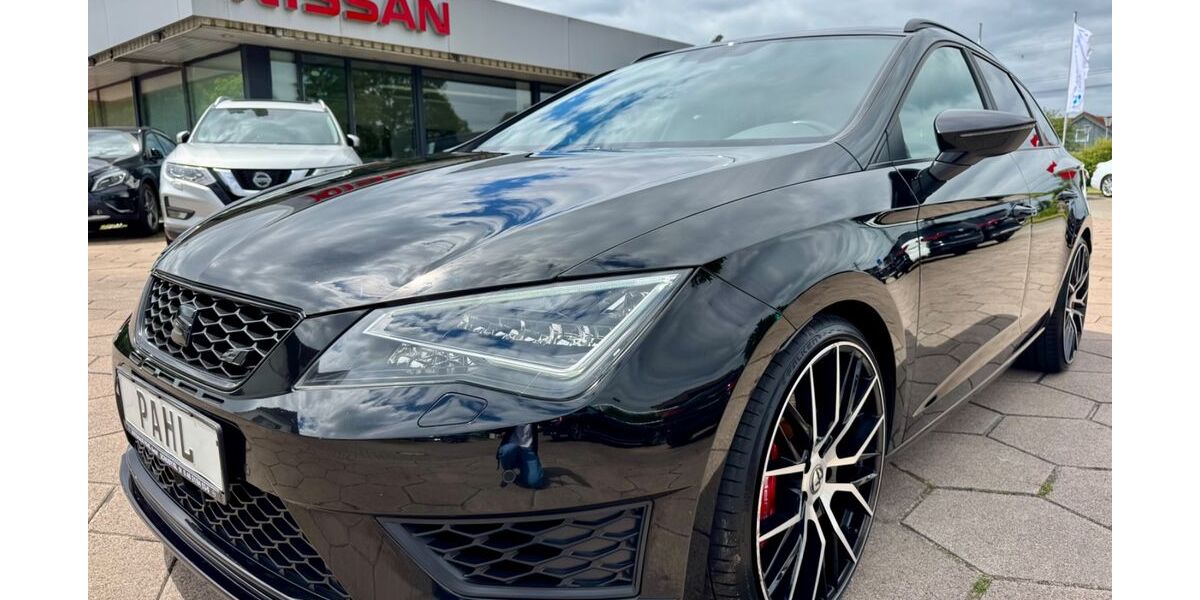 Seat Leon 124.800 km 16.990 &euro; Schuby 24850