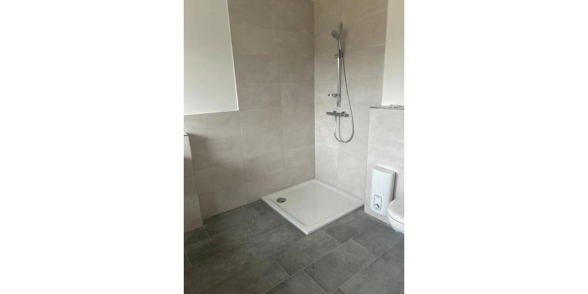 Etagenwohnung Weddingstedt - 2 Zimmer, 76 m&sup2;, 880&euro; | Angebot:25080230