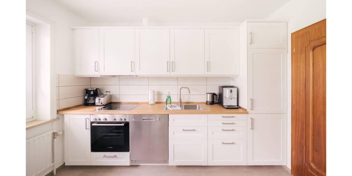 Einfamilienhaus Tating - 9 Zimmer, 286 m&sup2;, 1.350.000&euro; | Angebot:25969382