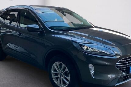 Ford Kuga 42.504 km 23.990 &euro; Husum 25813