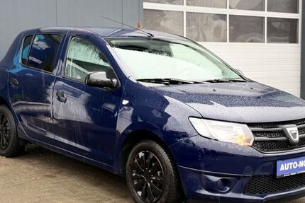 Dacia Sandero 128.319 km 3.990 &euro; Husum 25813