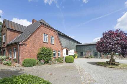 Haus Bohmstedt - 9 Zimmer, 293 m&sup2;, 1.390.000&euro; | Angebot:22774967