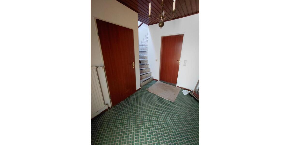 Einfamilienhaus Lunden - 4 Zimmer, 135 m&sup2;, 1.250&euro; | Angebot:25156967