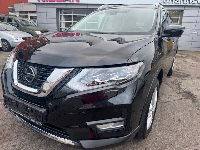 Nissan X-Trail 52.000 km 22.990 &euro; Husum 25813