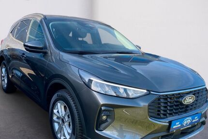Ford Kuga 2.850 km 33.990 &euro; Husum 25813