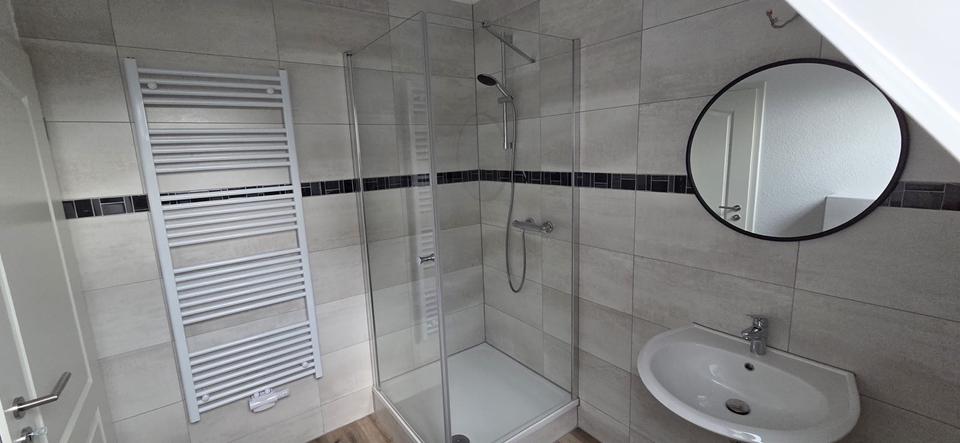 Dachgeschoßwohnung Pahlen - 2.5 Zimmer, 57 m&sup2;, 650&euro; | Angebot:25980674