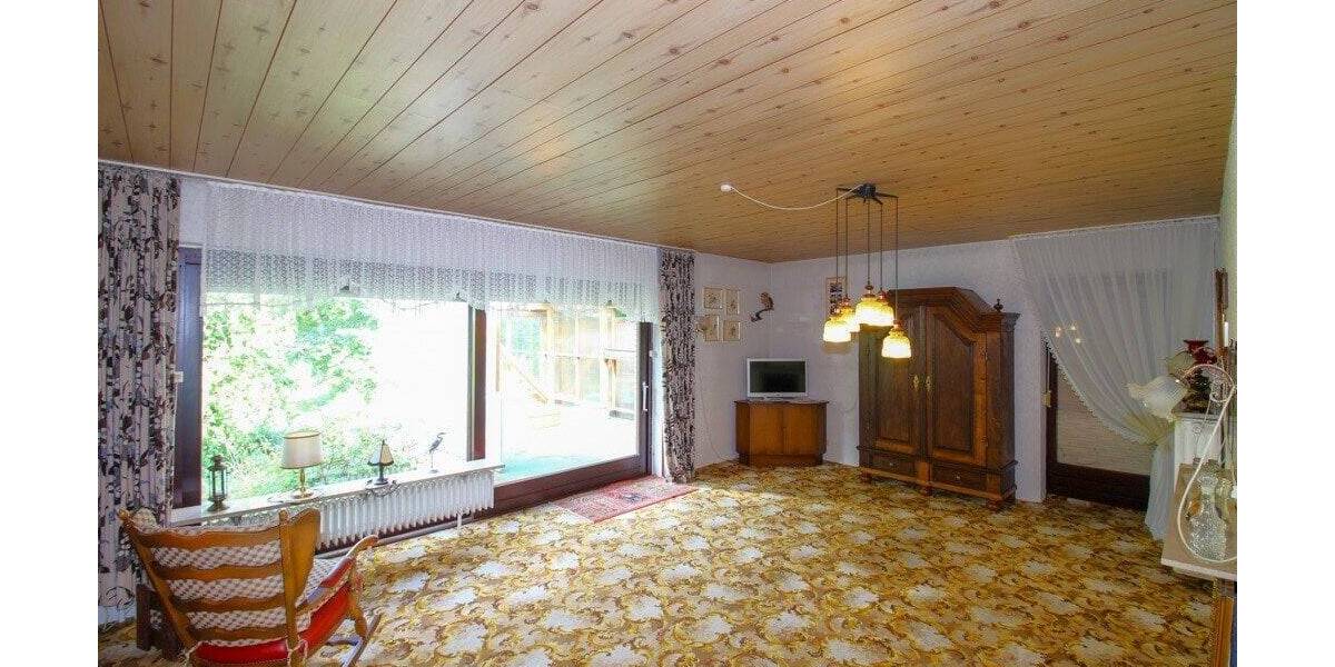 Einfamilienhaus Erfde - 5 Zimmer, 143 m&sup2;, 240.000&euro; | Angebot:25770946