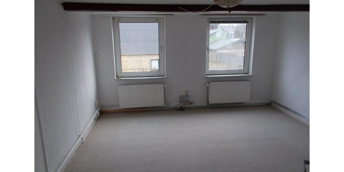 Dachgeschoßwohnung Wohlde - 3 Zimmer, 65 m&sup2;, 640&euro; | Angebot:25148603