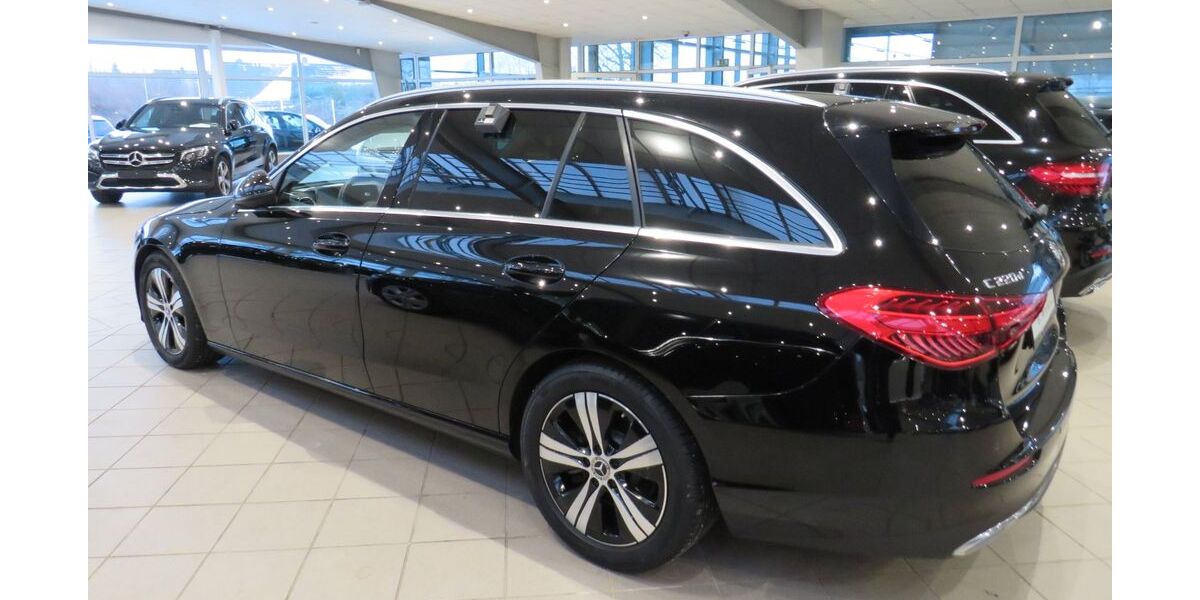 Mercedes-Benz C 220 157.300 km 25.900 &euro; Silberstedt 24887