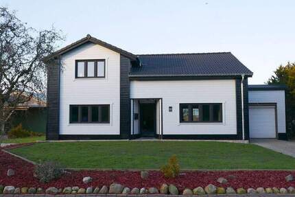 Haus Hennstedt - 4 Zimmer, 100 m&sup2;, 349.000&euro; | Angebot:25727833