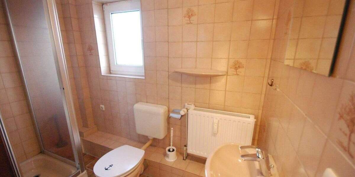 Etagenwohnung Strübbel - 3 Zimmer, 100 m&sup2;, 149.000&euro; | Angebot:25707900