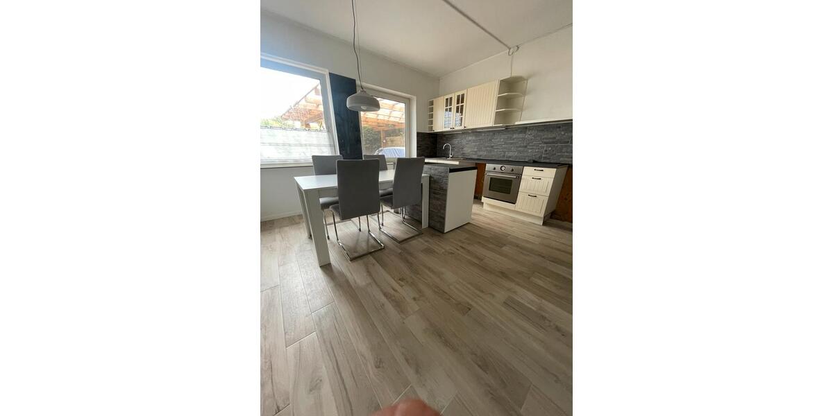 Mehrfamilienhaus, Wohnhaus Delve - 9 Zimmer, 350 m&sup2;, 550.000&euro; | Angebot:25047590