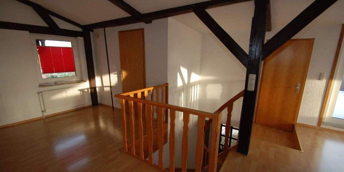 Etagenwohnung Strübbel - 3 Zimmer, 100 m&sup2;, 149.000&euro; | Angebot:25707900