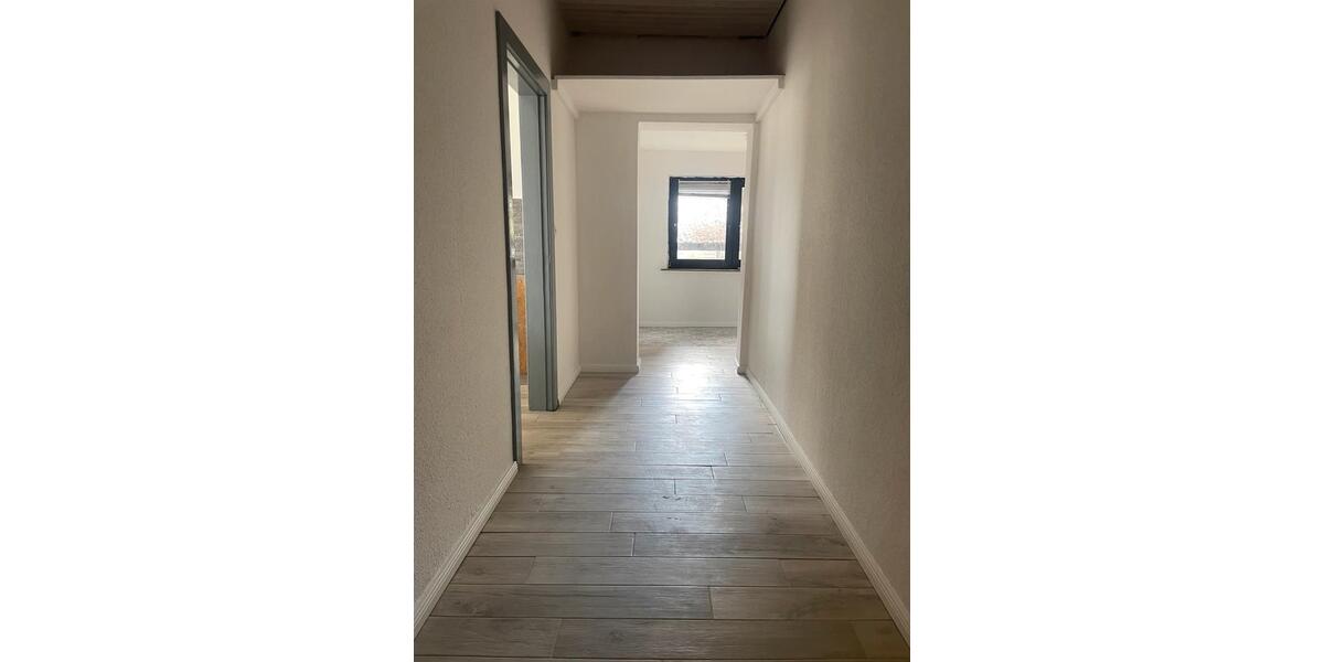 Mehrfamilienhaus, Wohnhaus Delve - 9 Zimmer, 350 m&sup2;, 530.000&euro; | Angebot:25047590