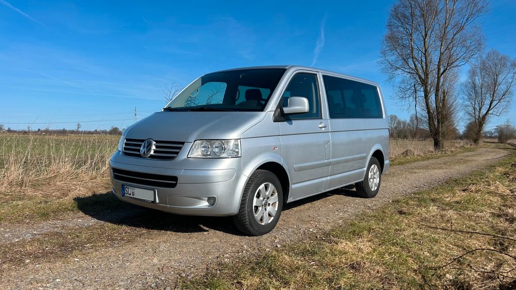VW T5 Multivan 304.850 km 12.500 &euro; Wanderup 24997