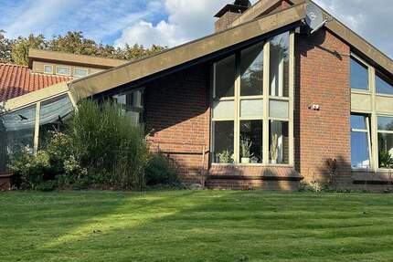 Haus Ahrenshöft - 8 Zimmer, 312 m&sup2;, 695.000&euro; | Angebot:25748686