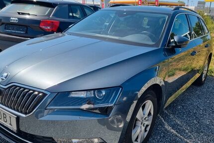 Skoda Superb 197.280 km 12.490 &euro; Husum 25813